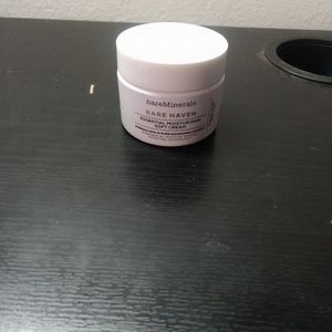 Bare minerals bare haven